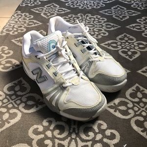 New Balance Abzorb Sbs Tennis Shoes 